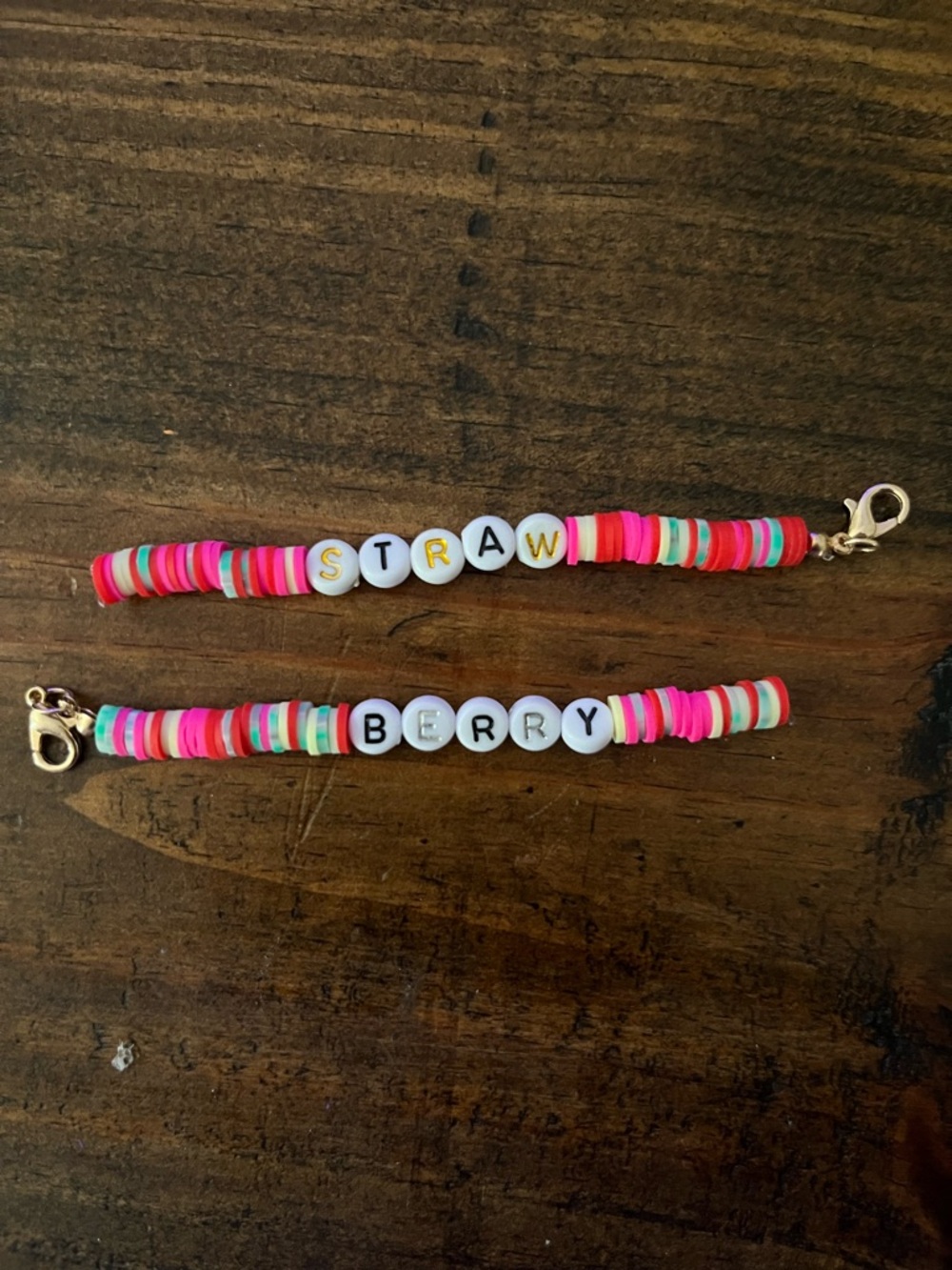 Kids Pink Multicolor 'Strawberry' Beaded Name Bracelet Set - Brand Unknown